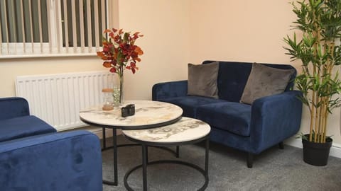 Warrington Suites by Relax Stays Vacation rental in Warrington