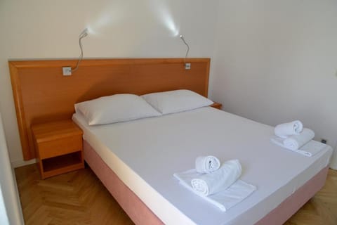 Oasis Premium Twin Apartment in Šibenik-Knin County, Croatia