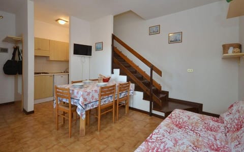 Holiday apartment with shared pool in Lignano Apartment in Lignano Sabbiadoro