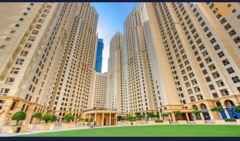 Sadaf 5 Jbr Luxurious Dorm Hotel in Dubai