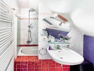 Modern Loft with 2 bedrooms near Sint Truiden Vacation rental in Flanders