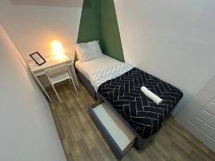 Cityscape Room In Tecom Near ICM Villa in Dubai