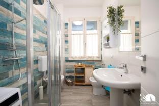 La Casa di Johnny - App. Leo Apartment in Salo