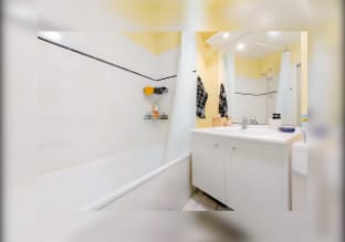 Chambre Double Vacation rental in Lille