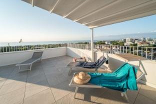 Prestigious apartment with jacuzzi tub and panoramic seaview Apartment in Lignano Sabbiadoro