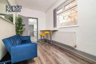 Kunda House Old Grange - Double Room 1 Apartment in Metropolitan Borough of Solihull