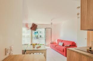 Luxury Sea View Studio – Steps from Monaco Vacation rental in Roquebrune-Cap-Martin