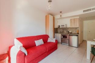 Luxury Sea View Studio – Steps from Monaco Vacation rental in Roquebrune-Cap-Martin