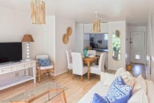 Tranquil 2BR w/ Balcony, Pool, Walk to Beach! Vacation rental in Cape Town