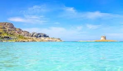 Comfort and privacy for 4 guests Villa in Stintino