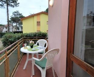 Beautiful apartment in a calm area Apartment in Lignano Sabbiadoro