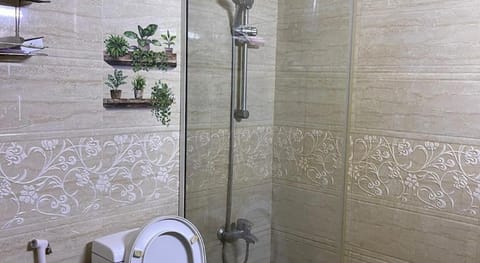 Ladies Room beside Dubai station Hotel in Al Sharjah