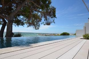 Beach Tower House Luxury Beachfront Villa Villa in Western Cape