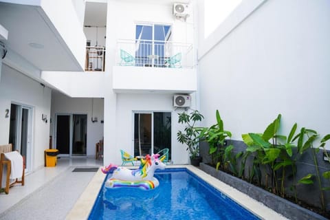 Jabu Hasian Bali Apartment in North Kuta