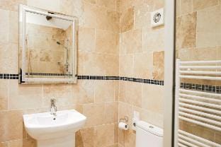 Bramble Barn - Private Sauna and Hot Tub Vacation rental in Filey