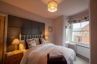 Refurbished Victorian house Vacation rental in Colchester