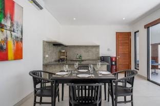 Rumah Stabia Villa with Ping Pong Table and Pool Villa in North Kuta