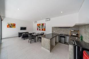 Rumah Stabia Villa with Ping Pong Table and Pool Villa in North Kuta