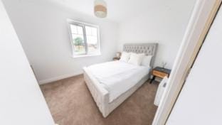 Crossley Flat #6 - Great Location - Free Parkiing Apartment in England