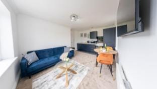 Crossley Flat #6 - Great Location - Free Parkiing Apartment in England