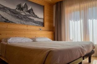 Hotel Serena "Superior Lavaredo" Tre Cime Wiew Vacation rental in Friuli-Venezia Giulia