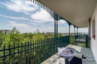 Stunning apartment with a beautiful solarium area Apartment in Bibione