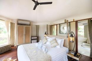 Oceanfront Serenity|1BR Hideaway with Beach Access Vacation rental in Bali