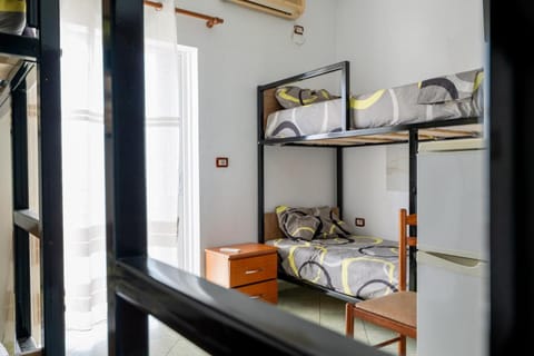 Brothers Of The World Hostel Apartment in Ksamil
