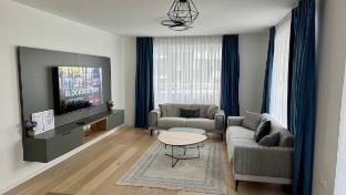 Lux Waves 2bdr apartment w/private parking Vacation rental in Sarajevo