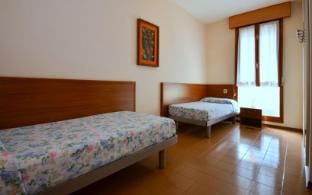 Large apartment steps from the beach Apartment in Bibione