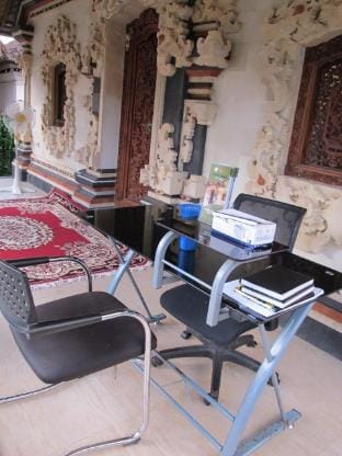 Guru Made,  Home with peaceful rural nature Vacation rental in Kerambitan