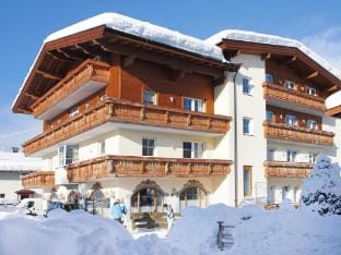 Apartment in Kitzbuhel Alps with Wellness Area Apartment in Salzburgerland