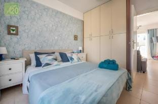 Accommodation with pool and sea view terrace Vacation rental in Poli Crysochous