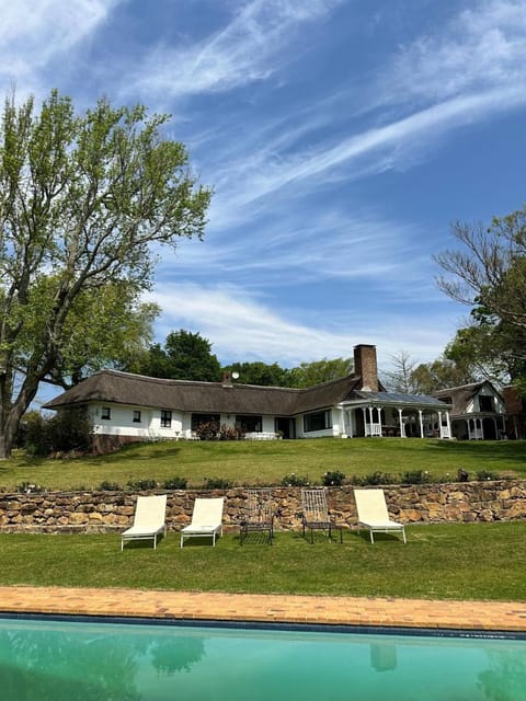 Blossom Cottage, Elgin Grabouw Vacation rental in Western Cape