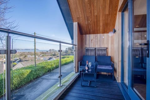 Ty Alice - 3 Bedroom Cottage - Bayview Oxwich Vacation rental in Wales