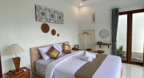 kayana lake view Hotel in Karangasem Regency