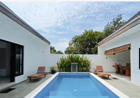 DEA Villa Hotel in Kuta Selatan