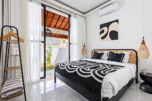 Villa Rose Ubud 2 bedrooms Villa in Ubud