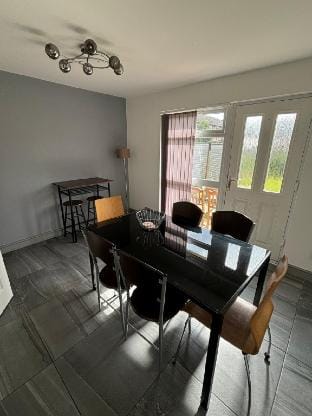 3-bedroom Warm and sweet Terrace house Vacation rental in Warrington