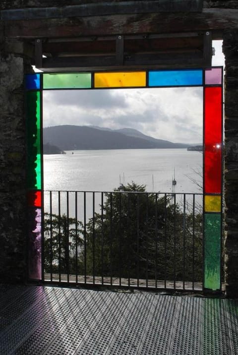 The Punchbowl country inn Hotel in England