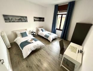 Lovely Bridge View Apartment Close to City Center Apartment in Padua