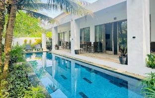 Longteng Ocean House Vacation rental in Pekutatan