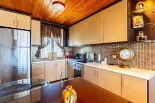 Seaview   Nature Retreat - Filiatra s Cozy Hideaway Apartment in Messenia