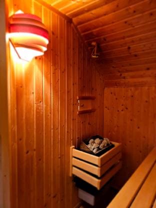 VILLA SARA, Seeblick-Panoramaterrasse-Sauna-Garten Villa in Techelsberg