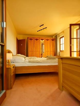 VILLA SARA, Seeblick-Panoramaterrasse-Sauna-Garten Villa in Techelsberg