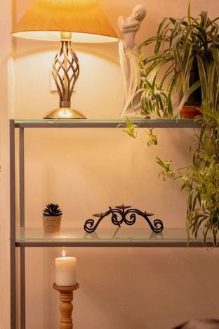 Cosy 2 Bedroom Home Sleeps 4, Free WiFi, Parking, Central Warwick, West Midlands Vacation rental in Warwick