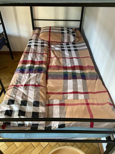 Hostel Uno-No Alkohol! Only Comfort Age Limit 18 until 55! Hostel in Krakow