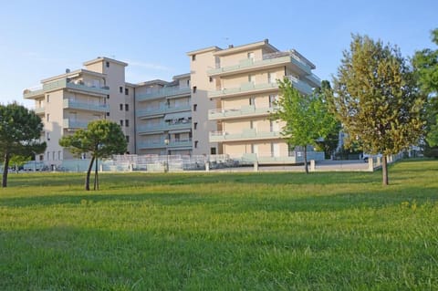 Nice studio with common swimming pool in Caorle Apartment in Caorle