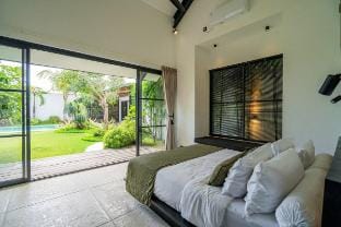 NEW! Villa Ka.Kao - 4BR Villa in Kedungu Villa in Kediri