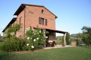Tignanello luxury home a Fontanaro Property Villa in Umbria